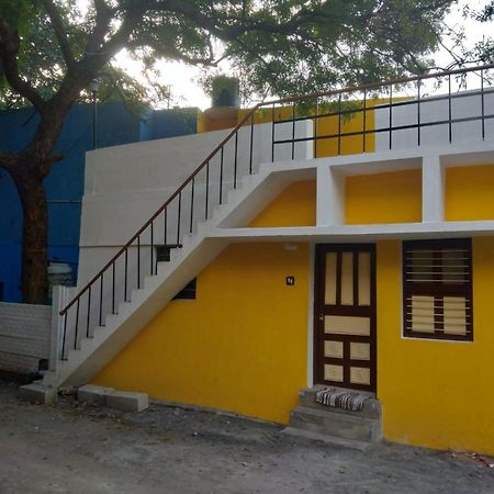 Nks Homestay ปอนดิเชอรี ภายนอก รูปภาพ