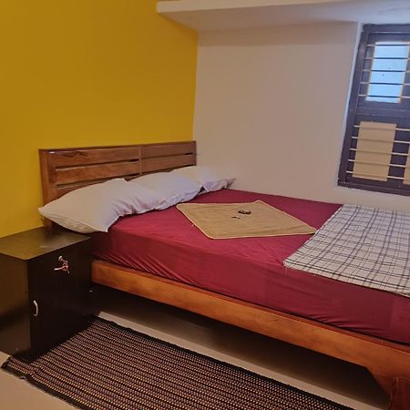 Nks Homestay ปอนดิเชอรี ภายนอก รูปภาพ