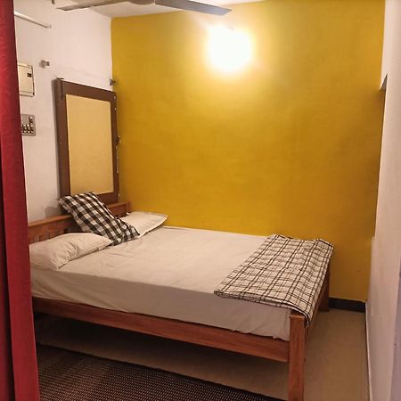 Nks Homestay ปอนดิเชอรี ภายนอก รูปภาพ