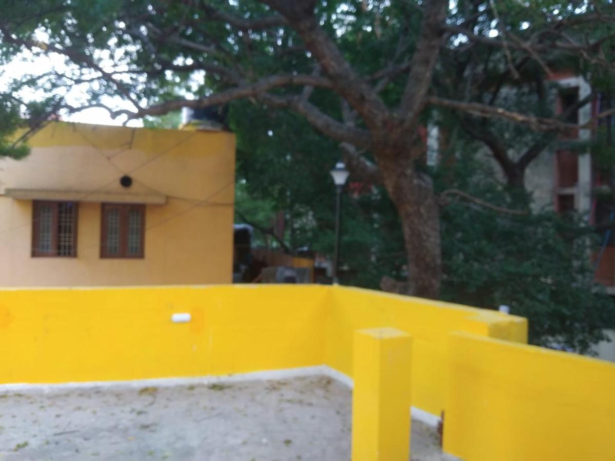 Nks Homestay ปอนดิเชอรี ภายนอก รูปภาพ