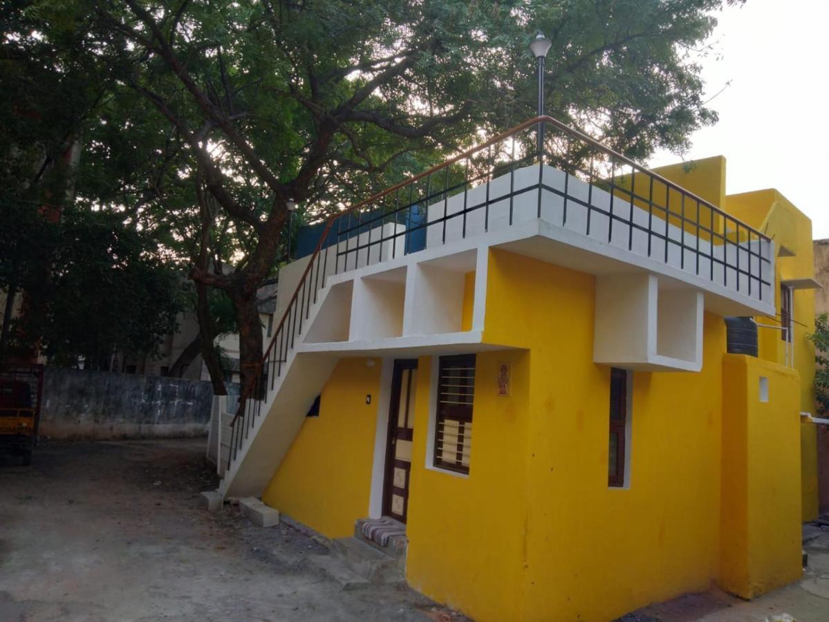Nks Homestay ปอนดิเชอรี ภายนอก รูปภาพ