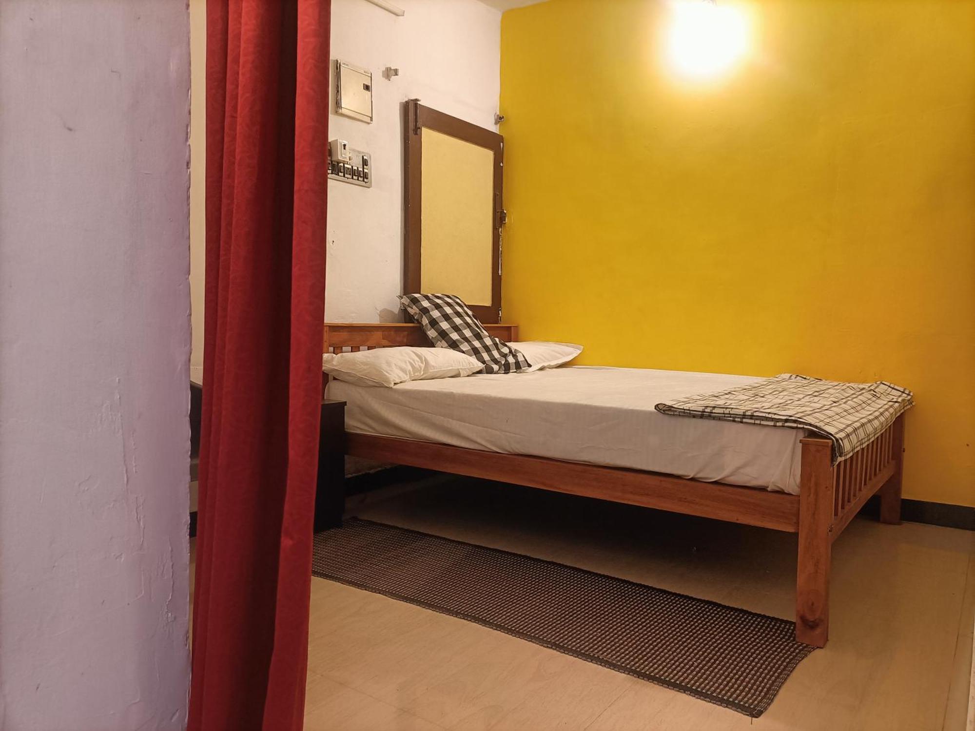 Nks Homestay ปอนดิเชอรี ภายนอก รูปภาพ