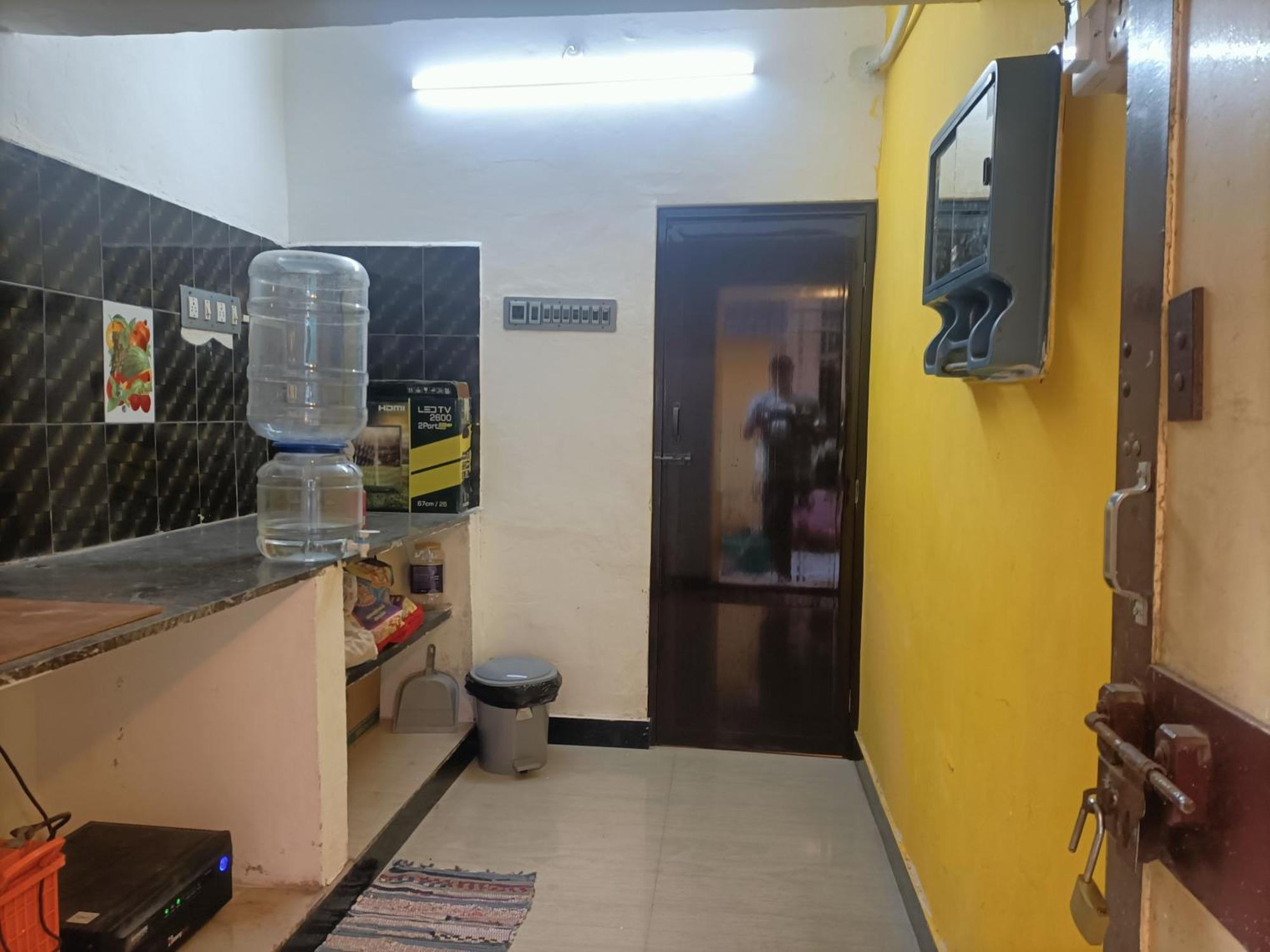 Nks Homestay ปอนดิเชอรี ภายนอก รูปภาพ